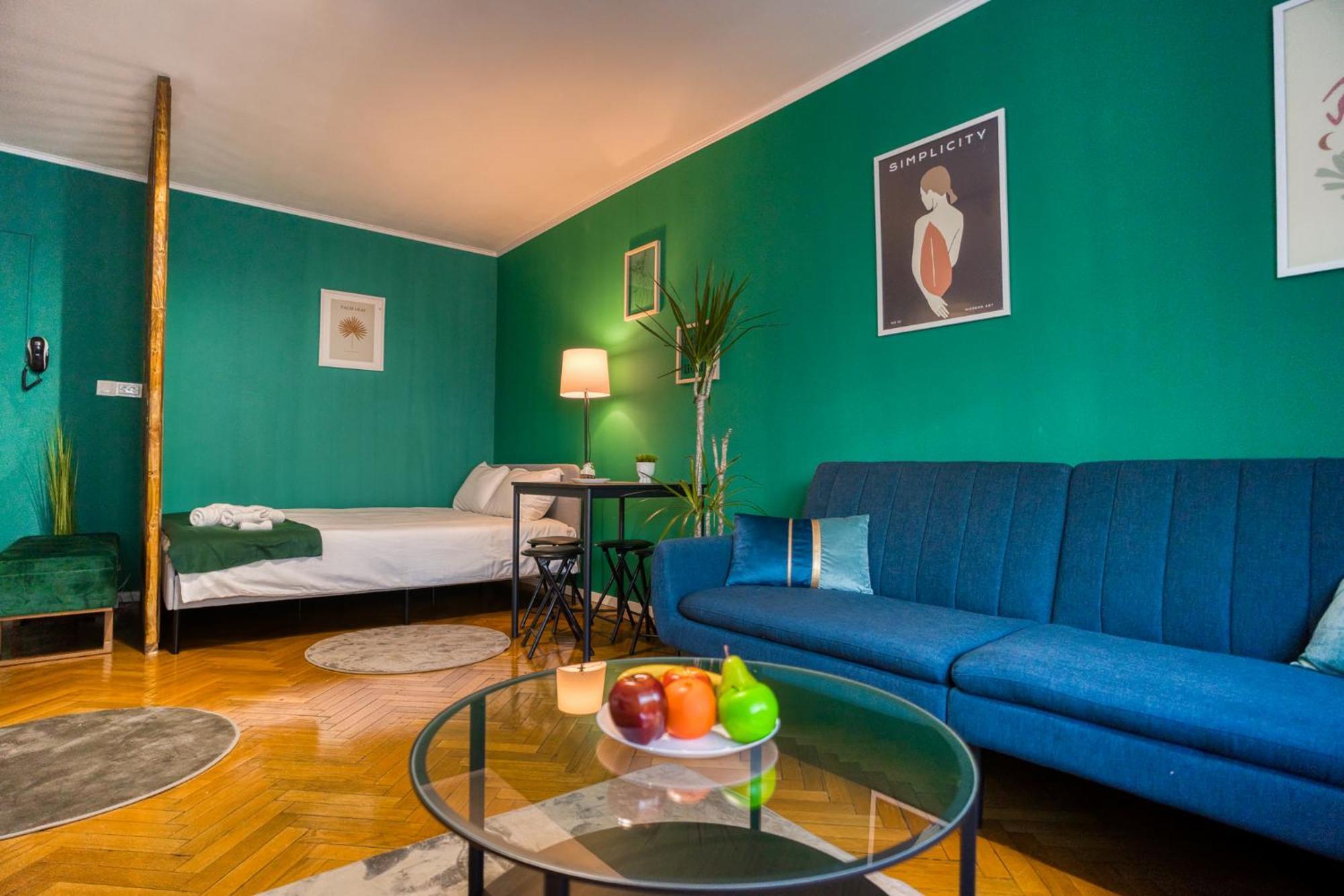 Hacienda Royal Palace - Designer Apartament Bucureşti